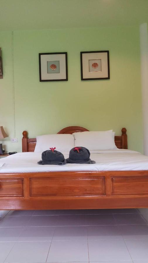 Hotel Lanta Lucky House à Ko Lanta Extérieur photo
